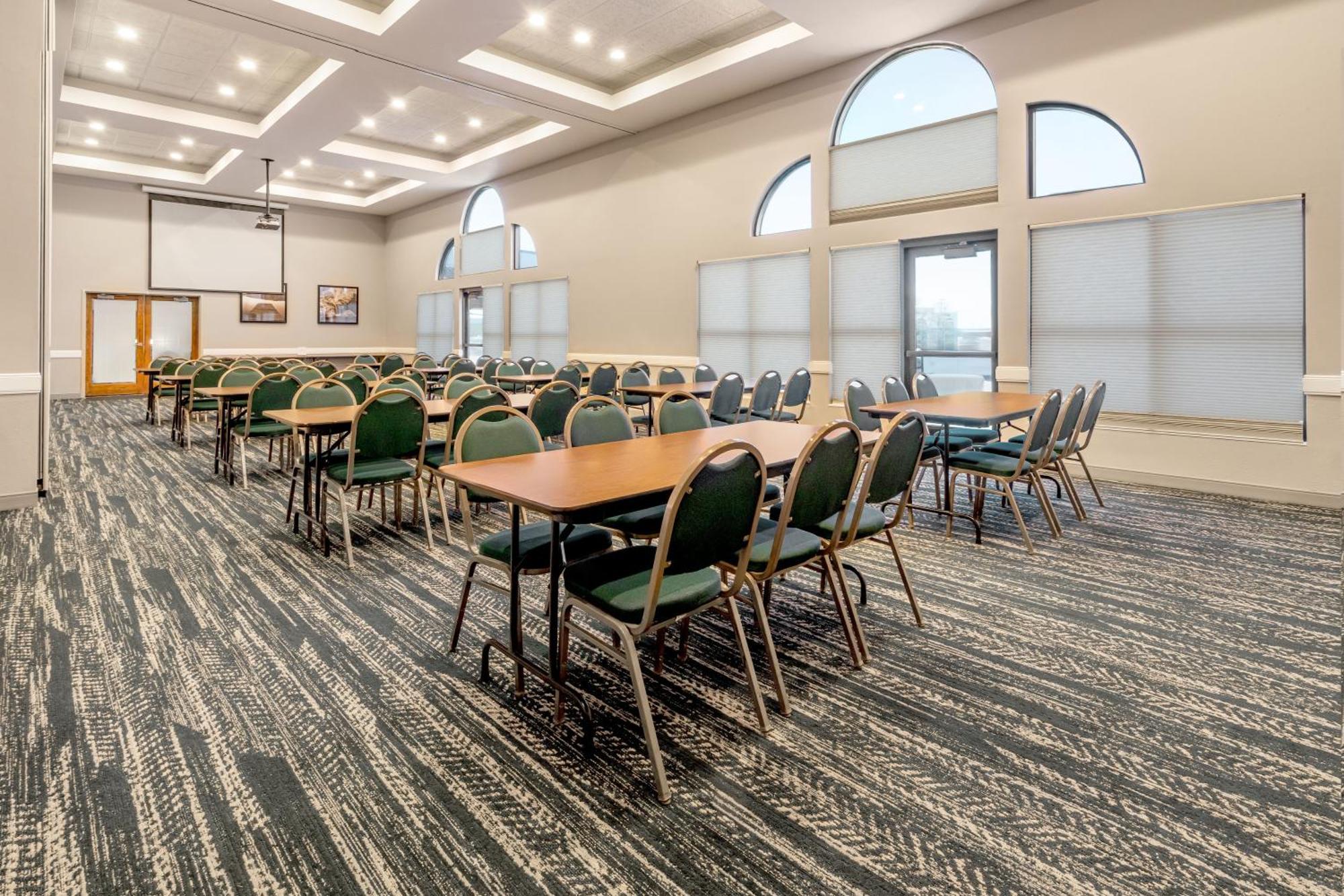 Americinn By Wyndham Valley City Conference Center Εξωτερικό φωτογραφία