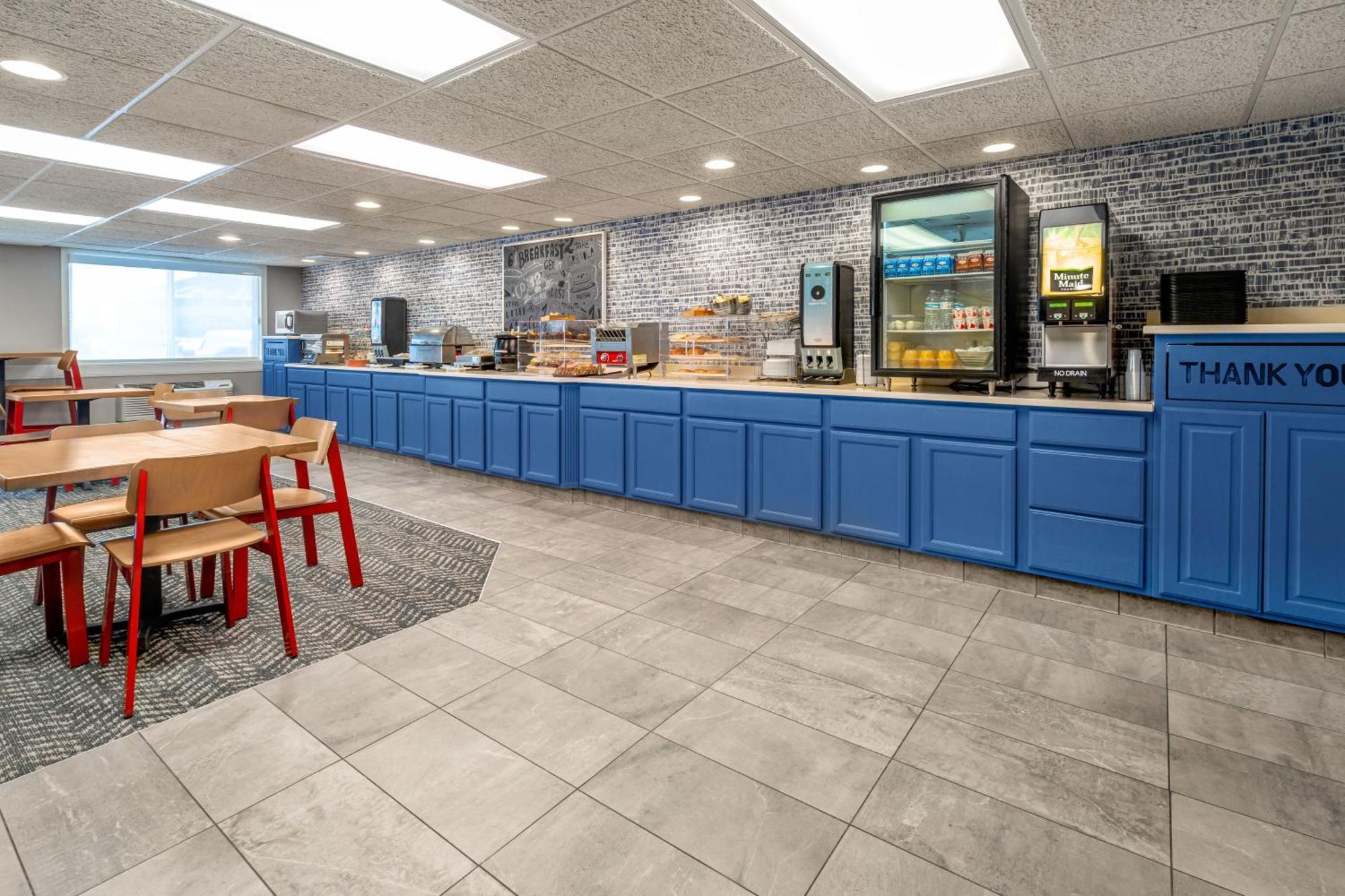 Americinn By Wyndham Valley City Conference Center Εξωτερικό φωτογραφία